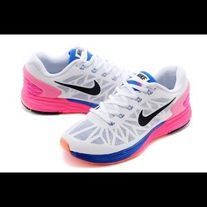 Women’s Nike LunarGlide 6-Size 10